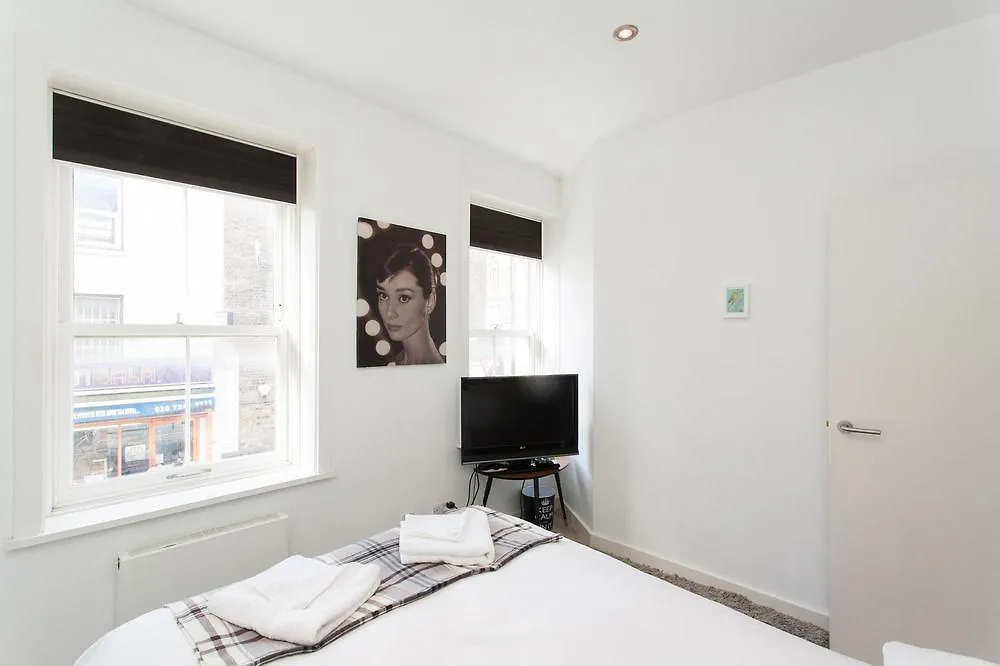 London Apartments Shoreditch 0*,